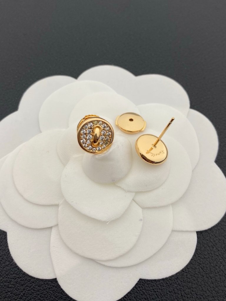 New Pomellato Stud Earrings — image 6 of 8